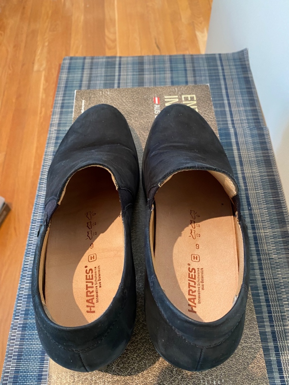 HARTJES Slip On Comfort Shoe XS City Classic Black Suede Size 8.5 - Picture 4 of 9